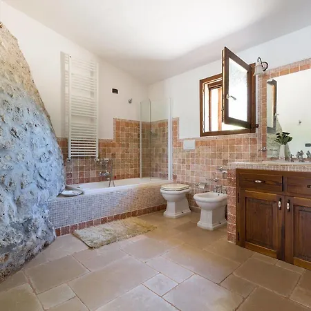 Pajara Di Laura Villa *